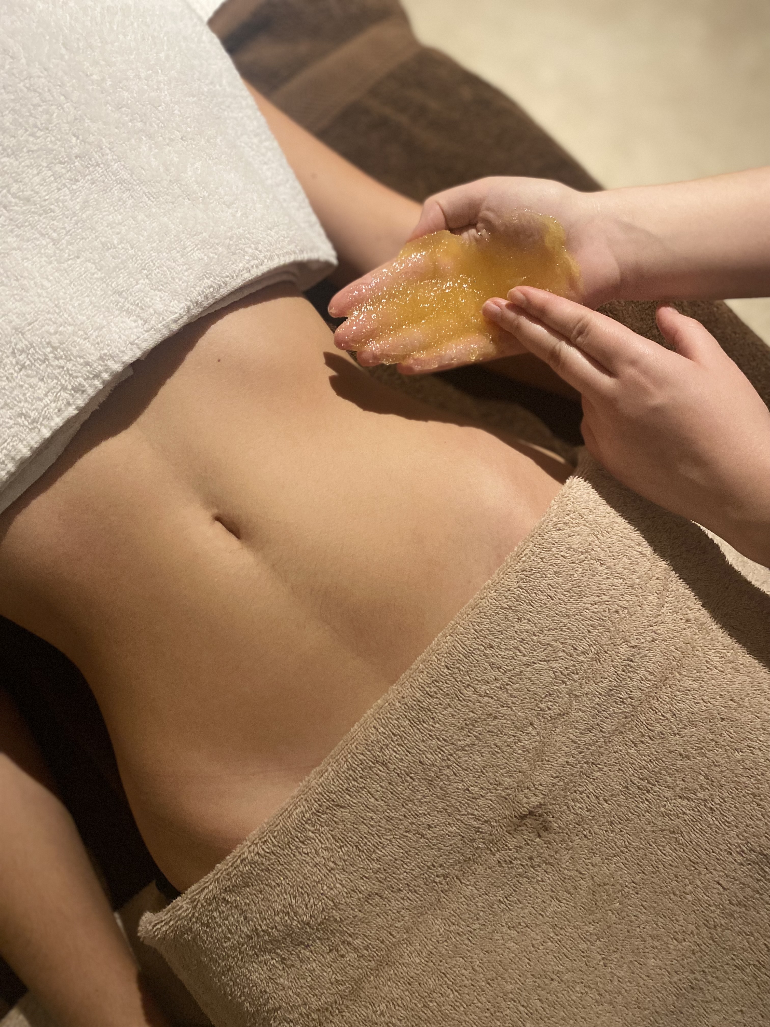 GOMMAGE, MASSAGE  ET ENVELOPPEMENT NOURISSANT